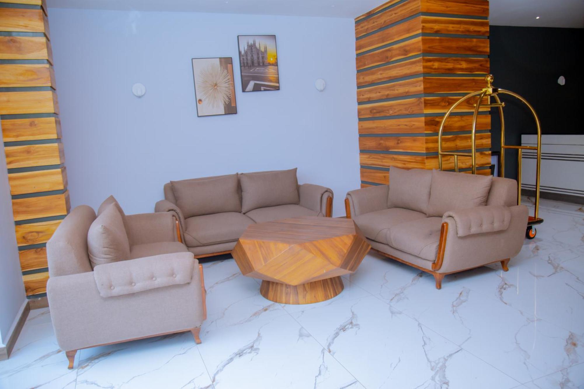 Hotel Rolax Dar es Salaam Bagian luar foto