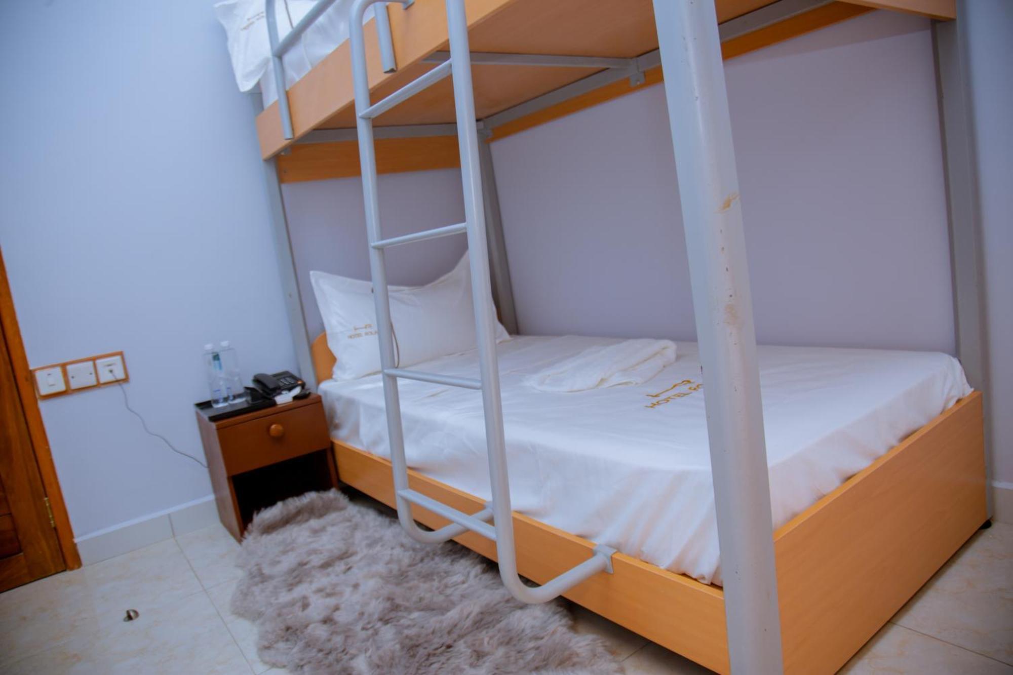 Hotel Rolax Dar es Salaam Bagian luar foto